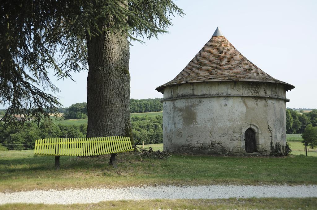 Chateau De Lerse Bed & Breakfast Perignac  ภายนอก รูปภาพ