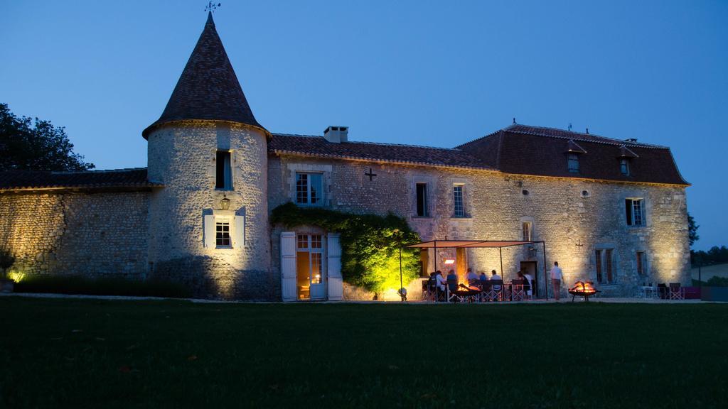 Chateau De Lerse Bed & Breakfast Perignac  ภายนอก รูปภาพ